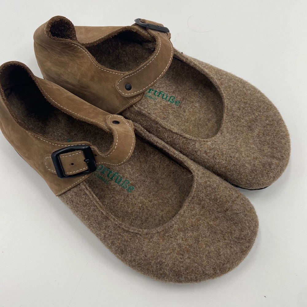 Cozy Brown Mules with Buckle